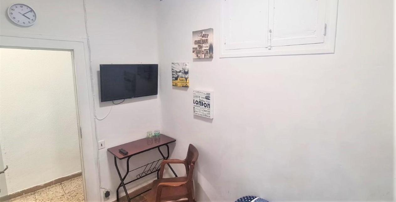 Habitacion En Centro De Ciudad Con Bano Compartido Pamplona Esterno foto